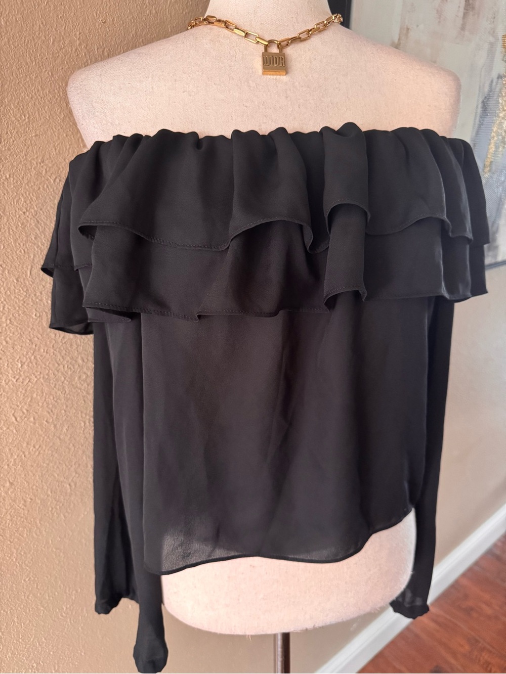 Glamorous Black Off-Shoulder Ruffle Blouse - Picture 4 of 6
